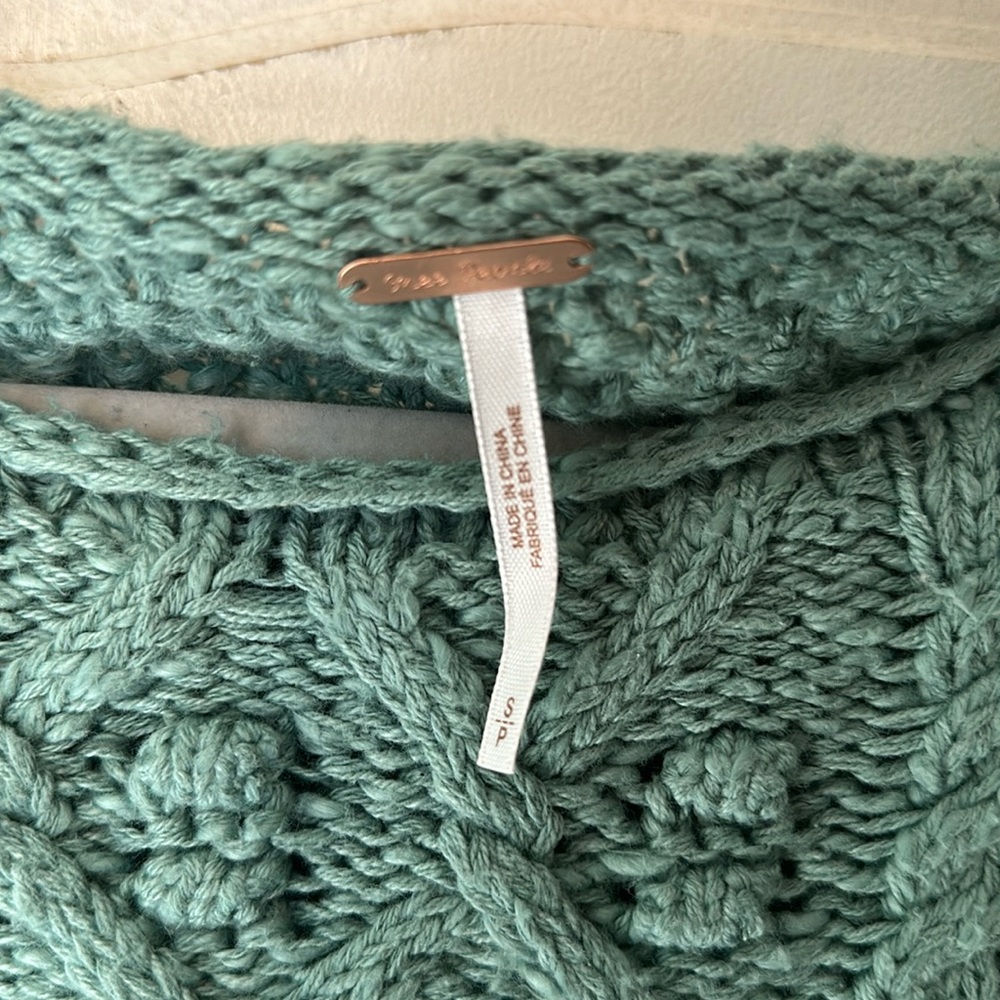 FREE PEOPLE Changing Tides Pullover NWT - Picture 7 of 12